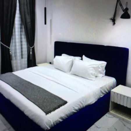 Villa Toscana Luxe Gra Port Harcourt Luaran gambar