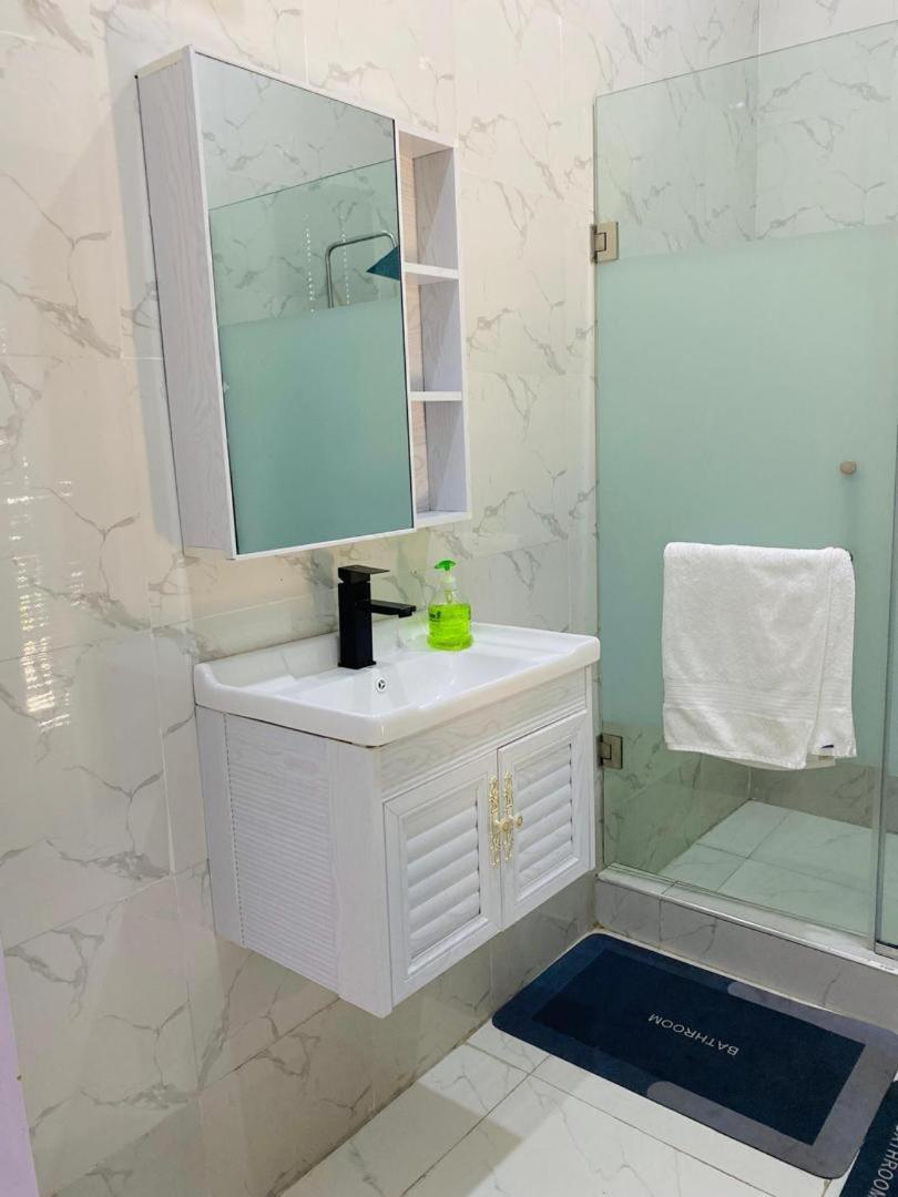 Villa Toscana Luxe Gra Port Harcourt Luaran gambar