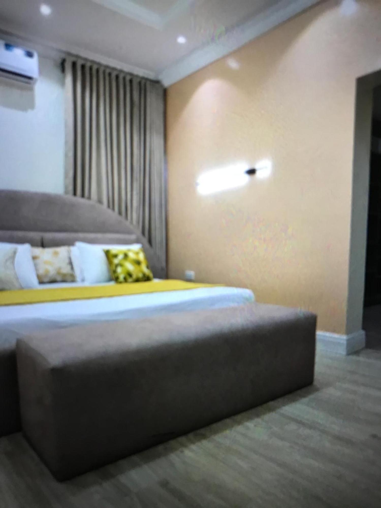 Villa Toscana Luxe Gra Port Harcourt Luaran gambar